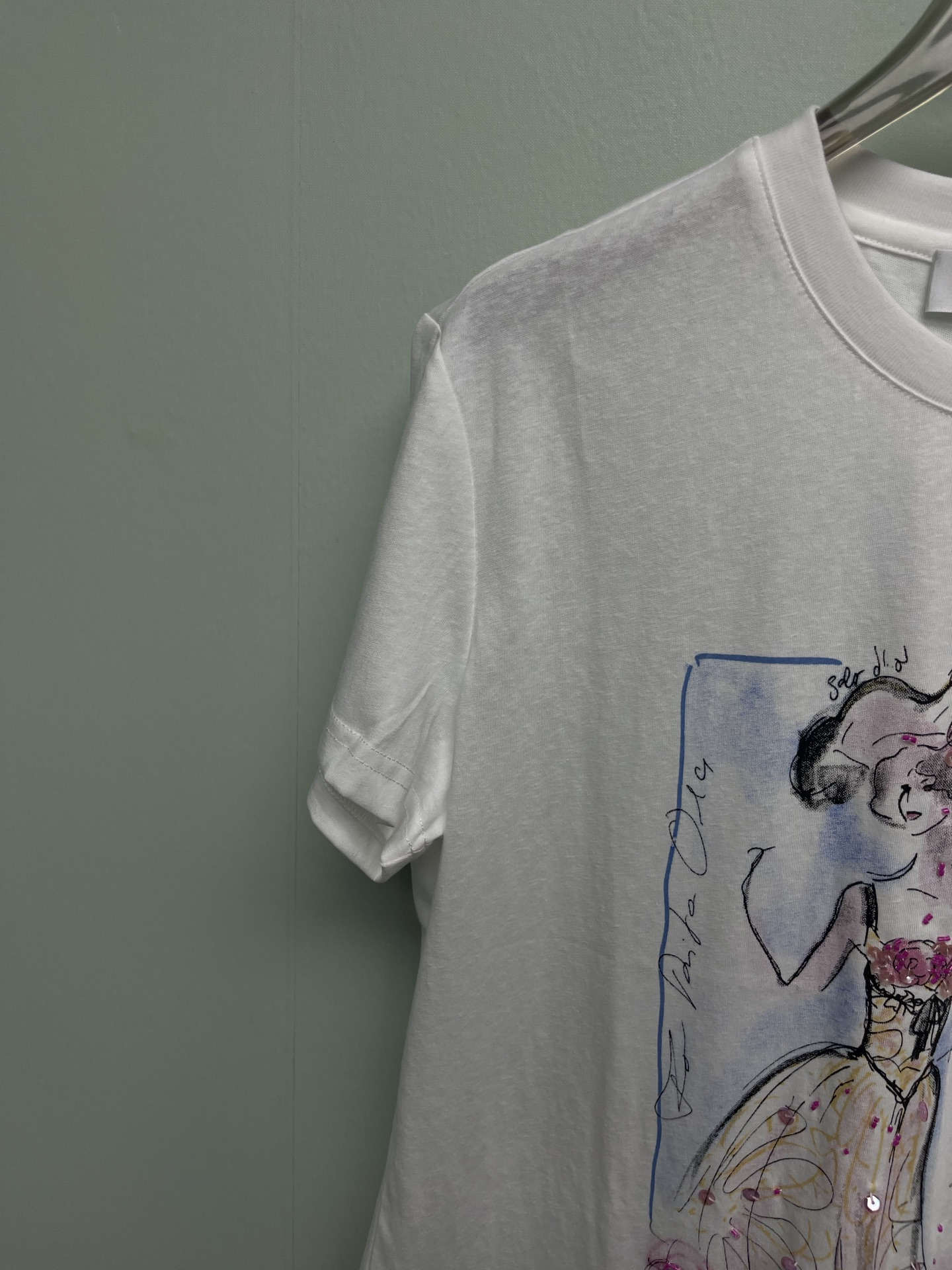 Women's short sleeves